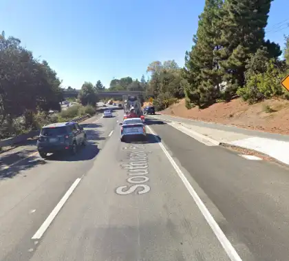 02-11-2026-Santa-Clara-County-CA-–-20-Year-Old-Man-Killed-in-Fiery-Rollover-Crash-on-Highway-237-in-Mountain-View