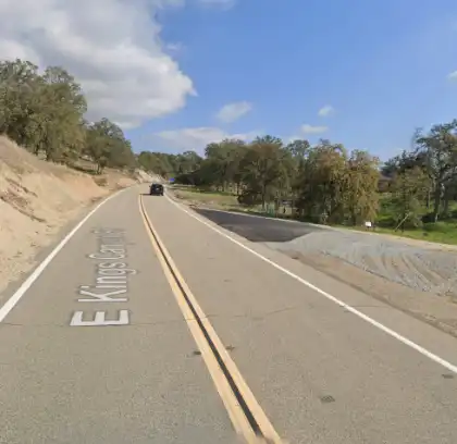 03-11-2026-Fresno-County-CA-–-Woman-in-Her-20s-Killed-in-DUI-Related-Head-On-Crash-at-Highway-180-and-Old-Oak-Rd