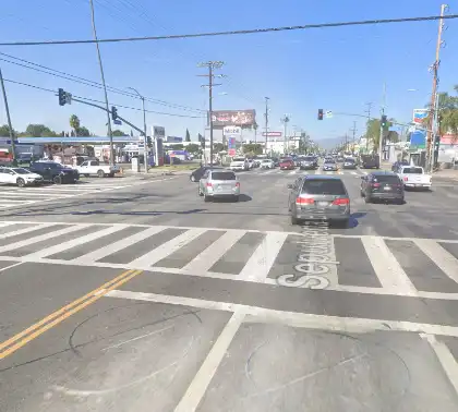 05-04-2026-Los-Angeles-County-CA-–-Pedestrian-Killed-in-Hit-and-Run-Crash-in-Van-Nuys-1