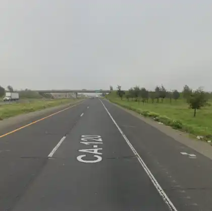 05-14-2026-San-Joaquin-County-CA-–-Two-Big-Rigs-Collided-on-Highway-120-in-Tracy