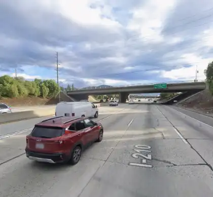 06-20-2026-Los-Angeles-County-CA-–-Woman-Killed-32-Injured-After-Semi-Truck-Crosses-Center-Divider-on-210-Freeway-in-Irwindale-1