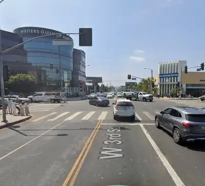 09-03-2026-Los-Angeles-County-CA-–-Woman-Killed-Four-Injured-After-Tesla-Struck-Multiple-Pedestrians-in-Fairfax