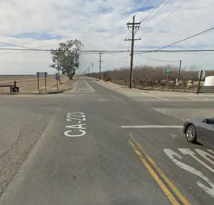 10-23-2026-Kern-County-CA-–-Man-Killed-In-Collision-With-Semi-Truck-Trailer-at-Bear-Mountain-Blvd